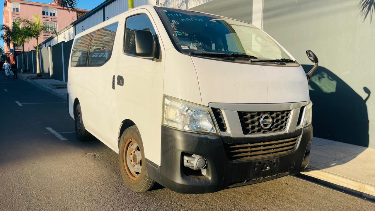 Nissan Caravan 2014